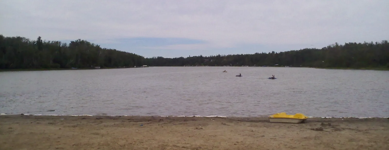 Half Moon Lake Resort 10