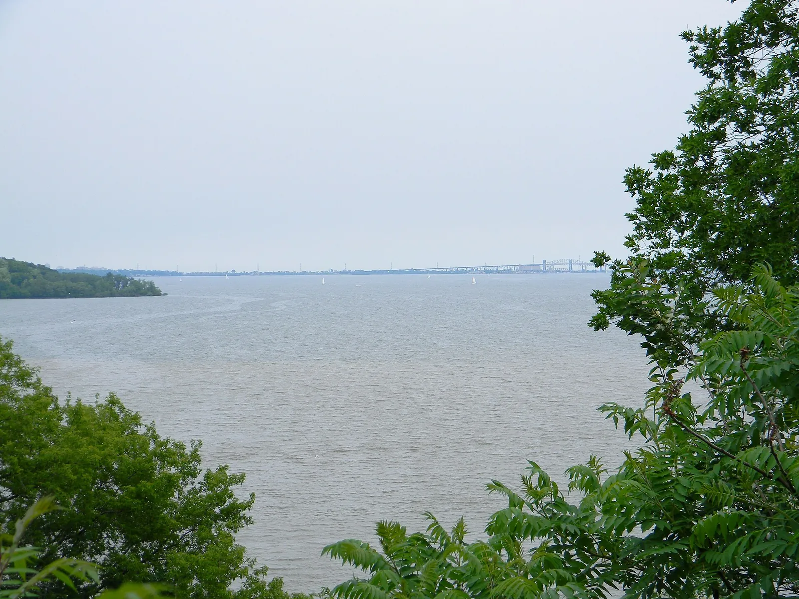 6Hamilton Waterfront Hamilton Bay