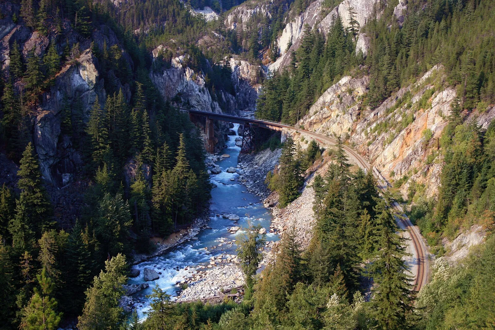 Cheakamus Canyon with view of rail that goes over Cheakamus River